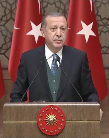 أردوغان أعرب عن أمله بأن يلقن العالم واشنطن درسا