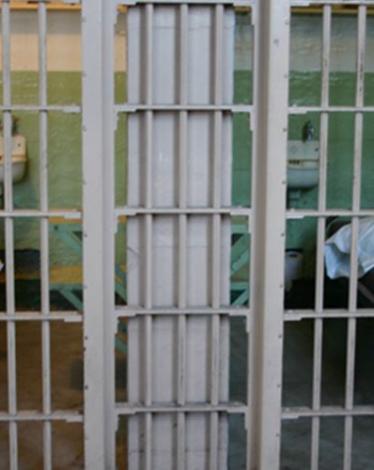 هيئة الأسرى: تراجع الوضع الصحي للمضربين شديد وأبو فارة