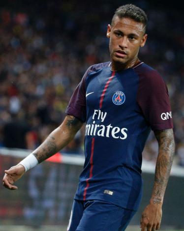 neymar-psg-asse-ligue-1-25082017_1ncwubq40cass17008448mreyh