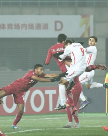 قطر الأولمبي يتجاوز فلسطين بصعوبة ويتأهل لقبل نهائي كأس آسيا