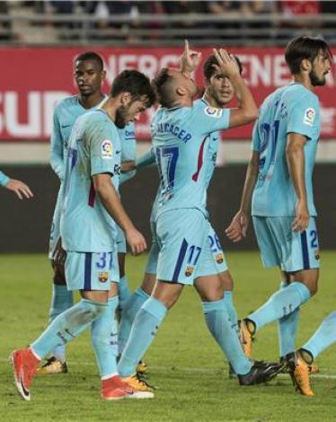 برشلونة يحقق فوزًا سهلًا على ريال مورسيا