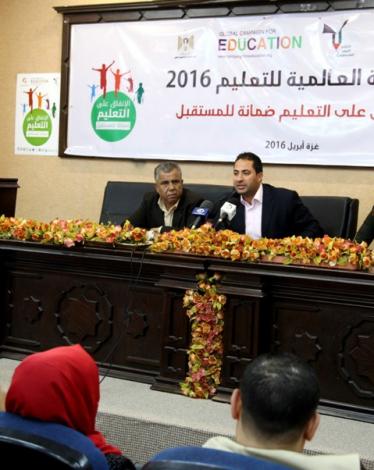 خلال المؤتمر الصحفي
