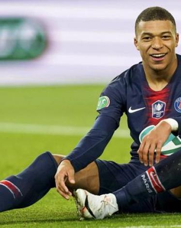 122-022457-mbappe-psg-exit_700x400