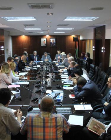 الأعرج يترأس الاجتماع الدوري لمجموعة العمل القطاعية للحكم المحلي