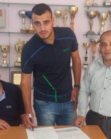 شباب الظاهرية يتعاقد مع 5 لاعبين ويعيد ترتيب أوراقه