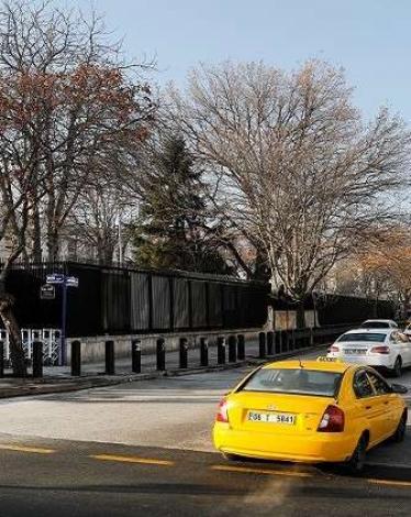 أنقرة تطلق اسم "غصن الزيتون" على شارع السفارة الأمريكية