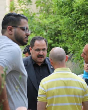 منع واحتجاز الوزير صبري صيدم