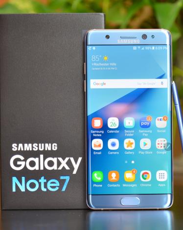 سامسونغ تعلن وفاة "نوت 7"