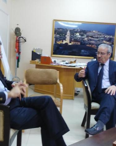 عضو اللجنة التنفيذية لمنظمة التحرير الفلسطينية تيسير خالد