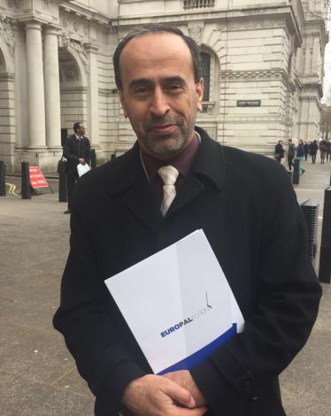 زاهر بيراوي اللجنة الدولية لكسر الحصار عن غزة 