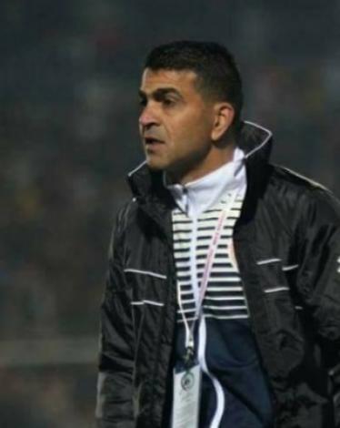 المدير الفني أيمن صندوقة