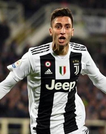 122-202728-barcelona-bentancur-planeado-reports_700x400