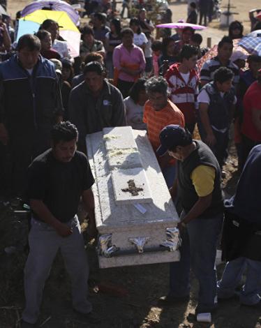 رفات أشخاص بالمكسيك