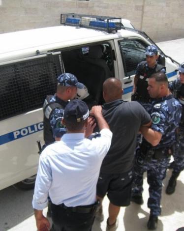 مكافحة المخدرات بالضفة