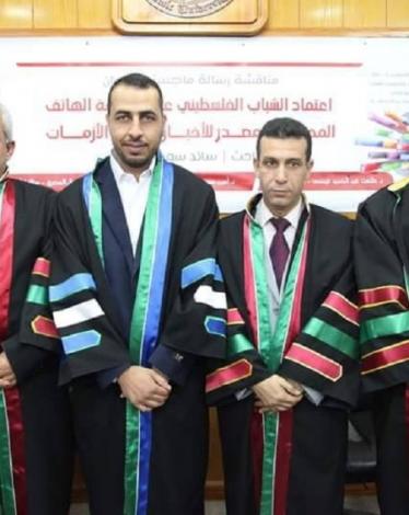 دراسة: 80% من الشباب الفلسطيني يعتمد على صحافة الهاتف المحمول