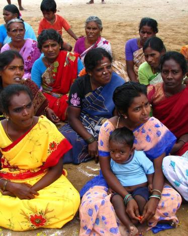 Women_healthcare_India02