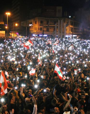 2019-10-20t203704z_1629141926_rc16b0631480_rtrmadp_3_lebanon-protests-1-840x540 (1)