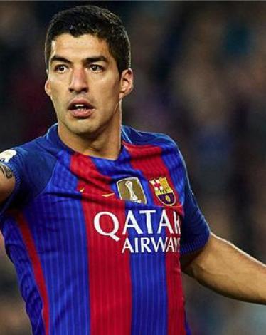 برشلونة يُصعد قضية نجمه للتحكيم الرياضي