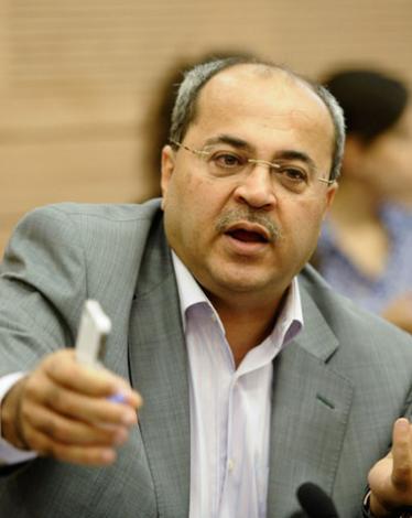 22a0678112834ca398d13e694a34a7d4