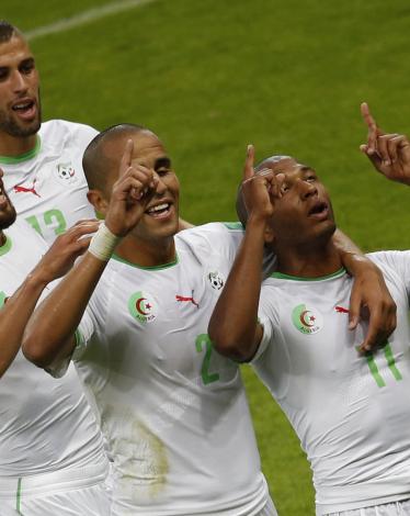 54bbc923601e9b484d8b4577