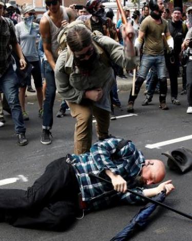 حظر التجول بعد سقوط ثلاثة قتلى في فرجينيا