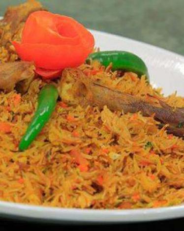 موزة بالشعرية