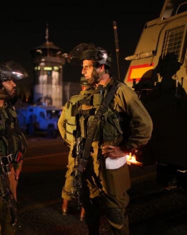 soldiers