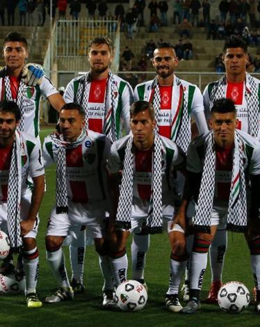 كشف تفاصيل اللقاء التاريخي بين نجوم الخليل وبالستينو