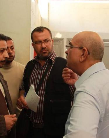 العمادي يطلع على متطلبات المسجد العمري