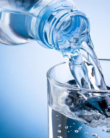 glass-of-water-2024x1346