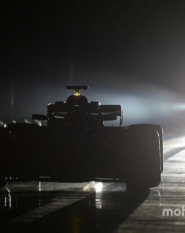 f1-mercedes-amg-f1-w09-launch-