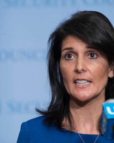 السفيرة الأمريكية: زمن تقريع 