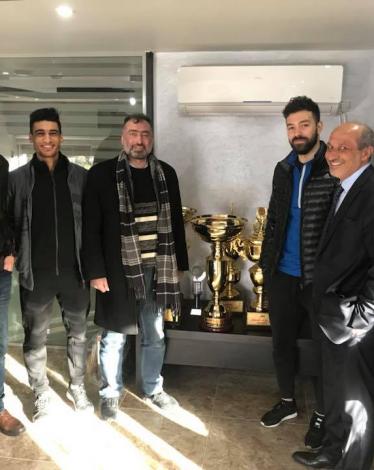أهلي الخليل يجدد تعاقد شعبان والبطران