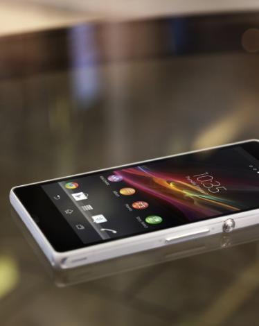 أفضل 5 جوالات غير قابلة للكسر في العالم