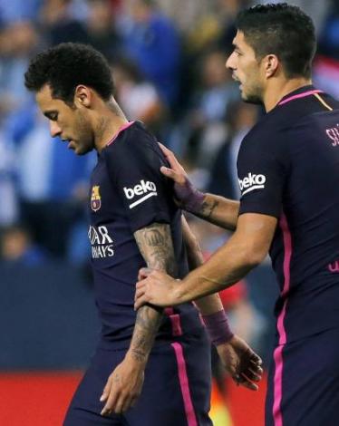 حذاء نيمار وسر البطاقة الصفراء أمام ملقا