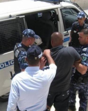 القبض على مروجين في القدس