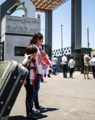 استمرار فتح معبر رفح أمام المسافرين لليوم الثالث