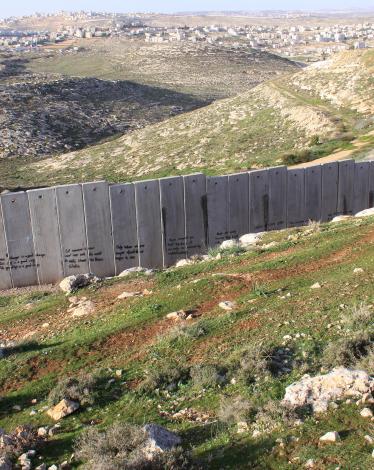 Israeli_West-Bank_barrier_Ramallah