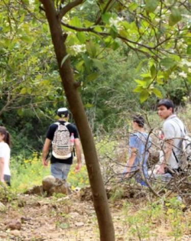 هجوم مستوطنين على قرية بورين