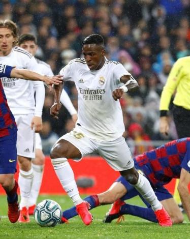 Vinicius Real vs Barcelona Reuters