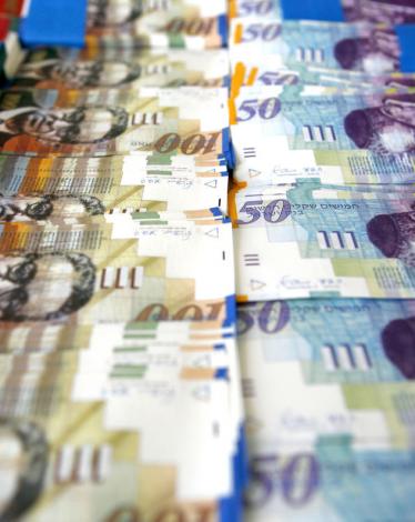 b6f60a84fd41ebd39e17a8680563bde9