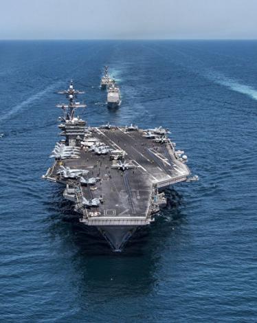 حاملة طائرات