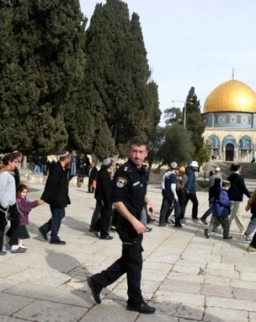 58_538ba0747c2a895e75ee0038458549e8_15