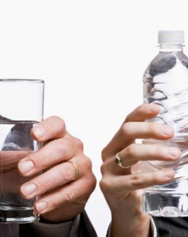 bottled-water-or-tap-water