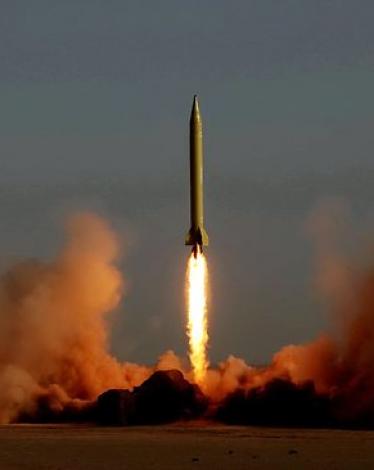 891516-120703-missile