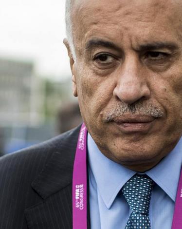 اقترح أمين سر مركزية حركة فتح جبريل الرجوب أن يكون حائط البراق ملكية لليهود "حائط المبكى" في حين أن يكون الأقصى للفلسطينيين. وقال خلال لقاء مع القناة العبرية الثانية، "نحن نتفهم بقاء  حائط المبكى تحت سيادة إسرائيل"