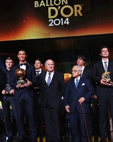 اللاعبون الأعلى أجراً