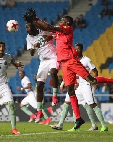 السعودية تستهل مشوارها المونديالي بخسارة أمام السنغال