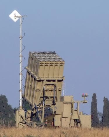 Iron_Dome_near_Sderot