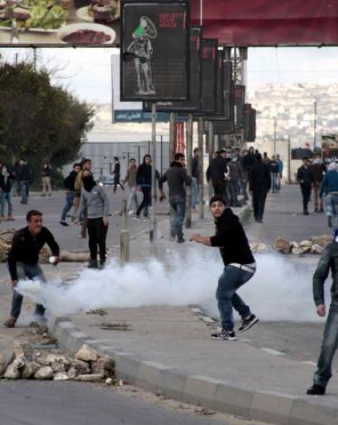 مواجهات في مخيم الجلزون برام الله